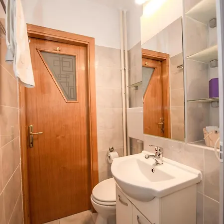 Tower Peaceful With Panoramic View Next To Cimigiu Gardens *